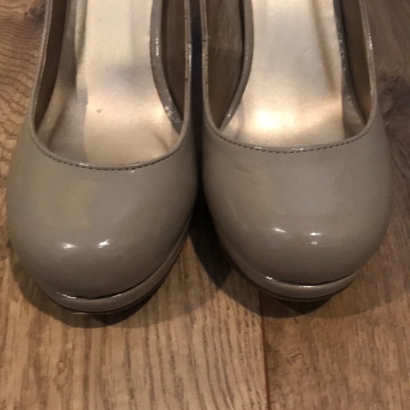 Madden Girl nude patent platform pump - Picture 5 of 5